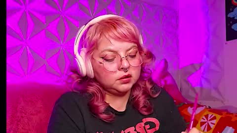 Gina George online show from 01.06.26