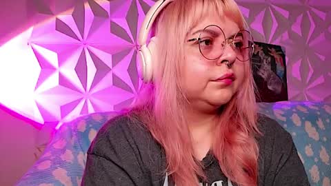 Gina George online show from 04.20.26