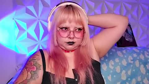 Gina George online show from 04.30.26