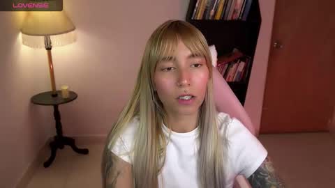 I AM JENN  online show from 02.22.26