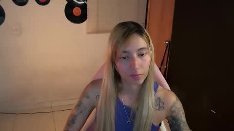 I AM JENN  online show from 04.25.26