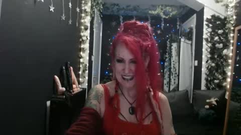 SaucySky online show from 02.08.25