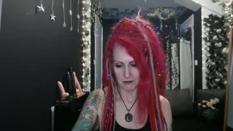 SaucySky online show from 02.12.25