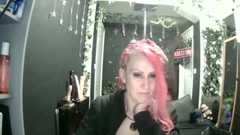 SaucySky online show from 05.03.26