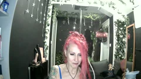 SaucySky online show from 06.05.26