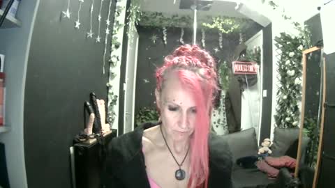 SaucySky online show from 06.14.26