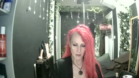 SaucySky online show from 07.28.26
