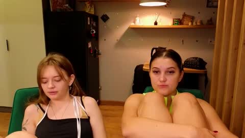 LUNA and ANNA    online show from 10.04.25