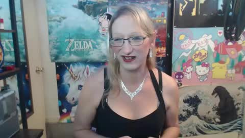 Snapshot of savanah_banana chatting on 10.01.25 Savanah online show from 10.01.25
