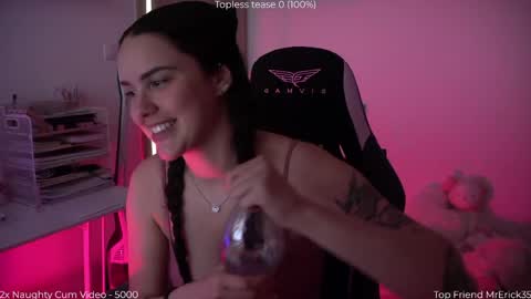 Naomi online show from 05.07.26