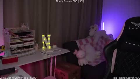 Naomi online show from 08.06.26