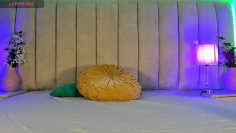 Snapshot of saylilith chatting on 02.13.25 Say Lilith Monday to Saturday 700am to 140pm Colombian time online show from 02.13.25