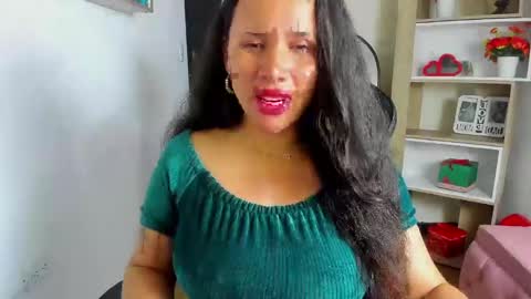 Snapshot of saylor_lee22 chatting on 12.04.24 Saylor online show from 12.04.24