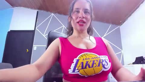 Snapshot of saylor_lee22 chatting on 12.03.25 Saylor online show from 12.03.25