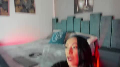 Scarleth online show from 10.28.25