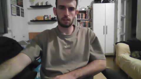 Snapshot of scaletta2 chatting on 12.27.24 scaletta2 online show from 12.27.24