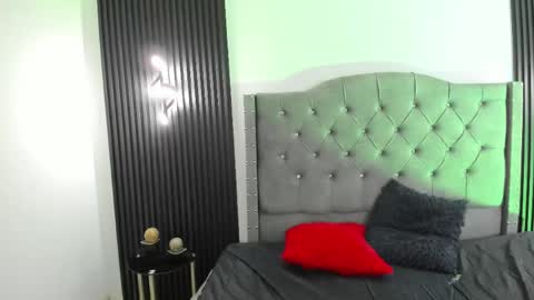 scarbadgirl_ online show from 04.25.26