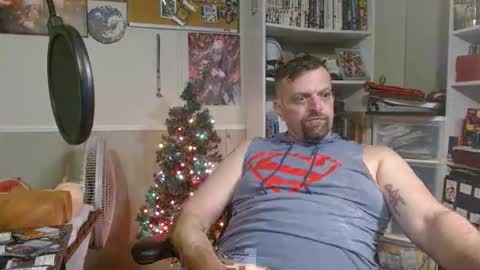 Snapshot of scarecrow2wm chatting on 12.22.25 Kent Clark online show from 12.22.25