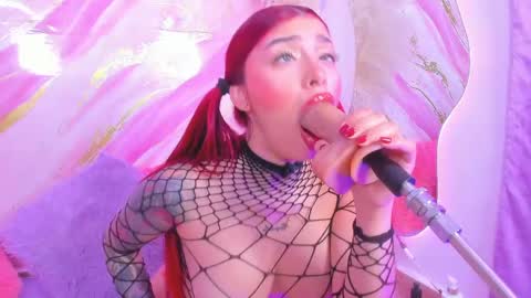 scarleett jones online show from 05.27.26