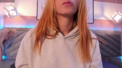 Snapshot of scarlet__rossi chatting on 06.10.26 scarlet__rossi online show from 06.10.26