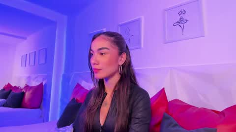 Scarlet online show from 04.07.26