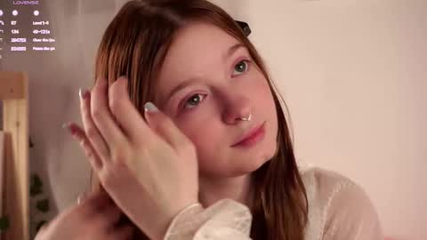 Snapshot of scarlet_fever10 chatting on 10.24.25 scarlet_fever10 online show from 10.24.25