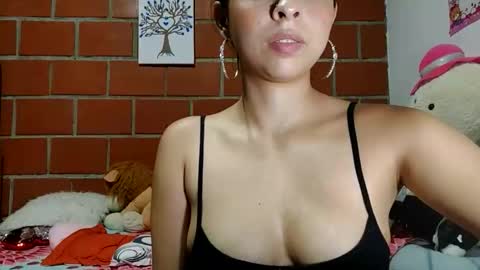 scarlet_muse18 online show from 05.27.26