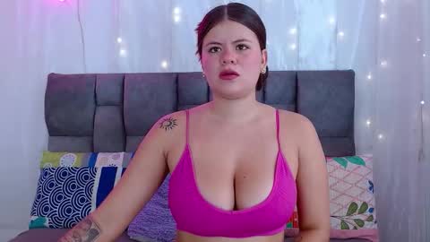scarlet_sexy12 online show from 03.25.26