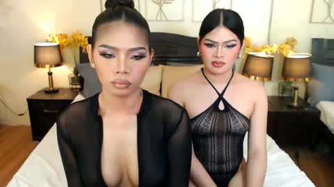 Scarlet online show from 04.23.26
