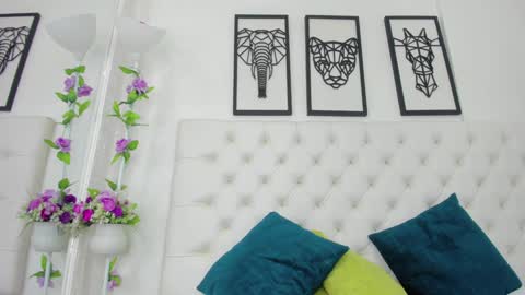 Isa online show from 12.31.24