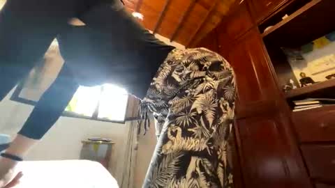 Snapshot of scarlet_whisper chatting on 03.13.26 scarlet whisper online show from 03.13.26