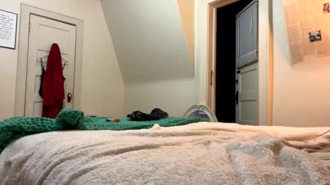 scarletbean online show from 02.22.25