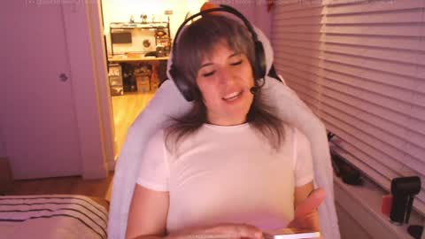 scarlet3 online show from 12.08.24