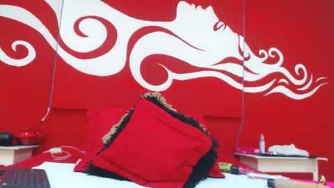 Scarleth online show from 11.19.25