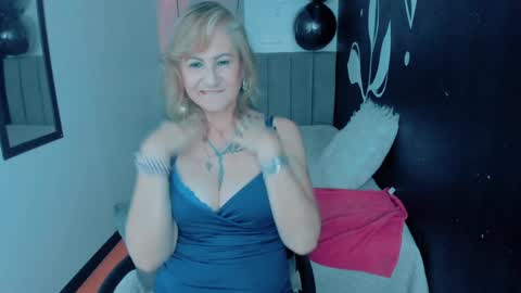 S C A R L E T online show from 12.13.24