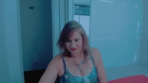 S C A R L E T online show from 01.17.25