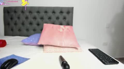 SOFI online show from 11.11.25