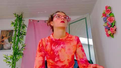 Snapshot of scarletjonesx chatting on 02.23.26 Denis online show from 02.23.26