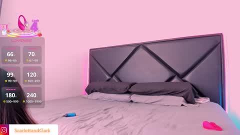 Snapshot of scarletkent chatting on 09.22.25 ScarletKent online show from 09.22.25