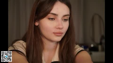 Scarlet online show from 12.18.25