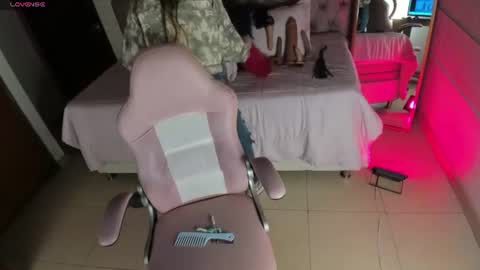Snapshot of scarlett__cooper__ chatting on 07.21.26 Scarlett online show from 07.21.26