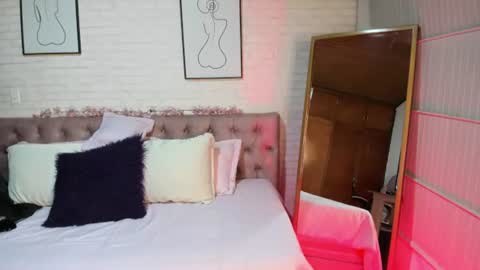 Snapshot of scarlett__cooper__ chatting on 07.23.26 Scarlett online show from 07.23.26