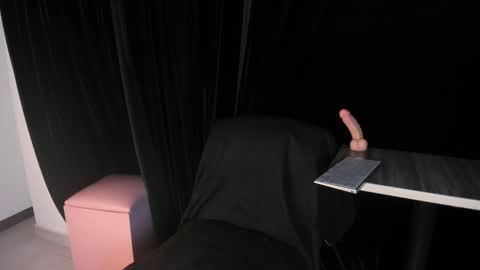 SCARLETT FOX  online show from 02.26.26