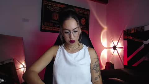 Scarlett online show from 09.24.25
