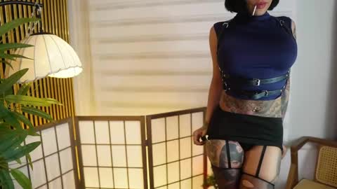 Scarlett Collins online show from 06.04.26