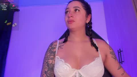 SCARLETT COLLINS online show from 05.01.26