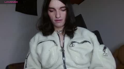 scarlet online show from 04.27.26