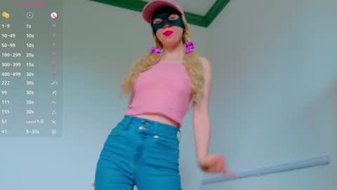 SCARLETT ELECTRA  -  online show from 06.12.26