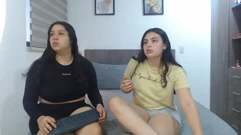 Snapshot of scarlett_evance chatting on 04.27.26 Scarlett and Jazmin online show from 04.27.26