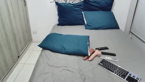 Snapshot of scarlett_evanz_ chatting on 03.03.25 Scarlett Evans online show from 03.03.25